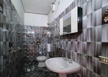 Bagno - Appartamento Via Gioacchino Rossini
 
14, Cartura - foto 10