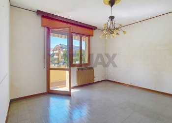 Stanza vuota - Appartamento Via Gioacchino Rossini
 
14, Cartura - foto 11