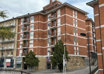 Edificio all\'aperto - Appartamento Via Strinella
22, L'Aquila - foto 1