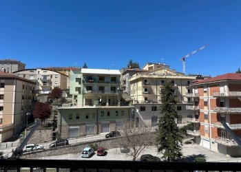 Edificio all\'aperto - Appartamento Via Strinella
22, L'Aquila - foto 12