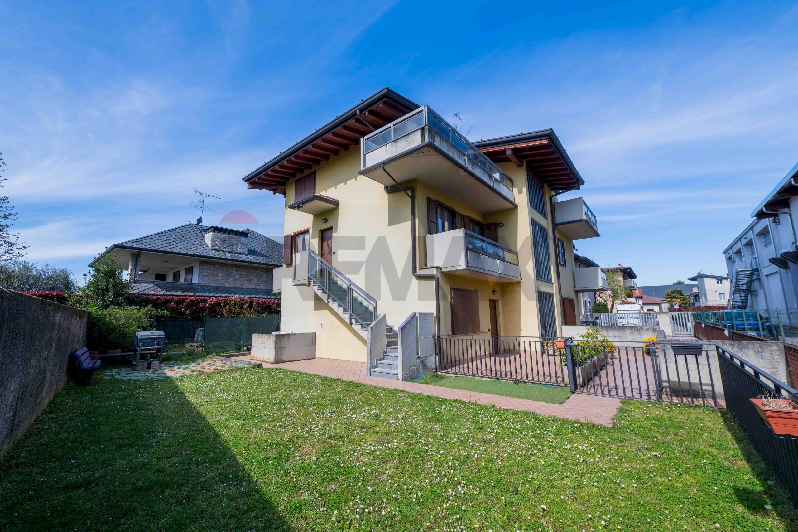 Casa all\'aperto - Three-room apartment VIA GALILEO GALILEI
 
6A, Azzano San Paolo - photo 2