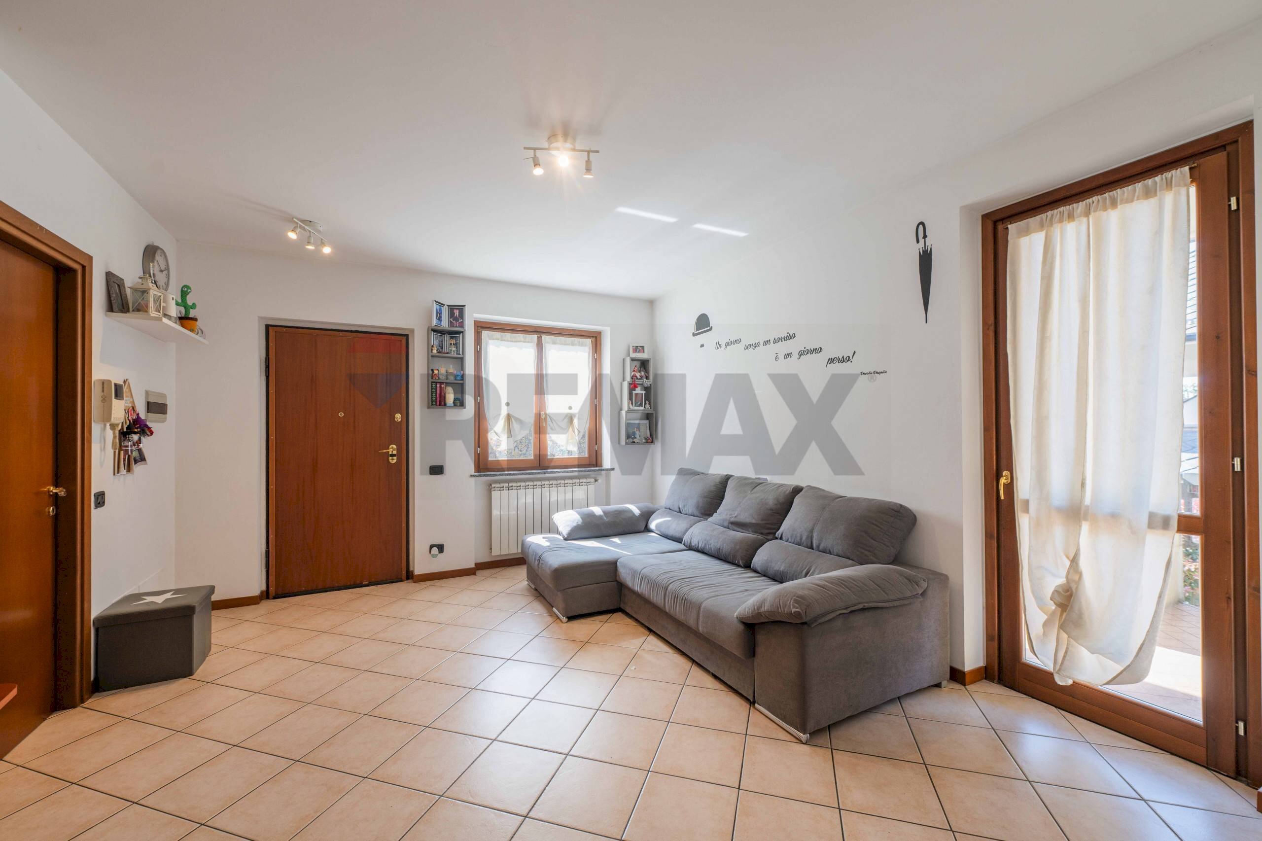 Soggiorno - Three-room apartment VIA GALILEO GALILEI
 
6A, Azzano San Paolo - photo 3