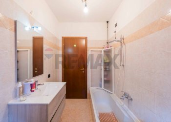 Bagno - Three-room apartment VIA GALILEO GALILEI
6A, Azzano San Paolo - photo 7