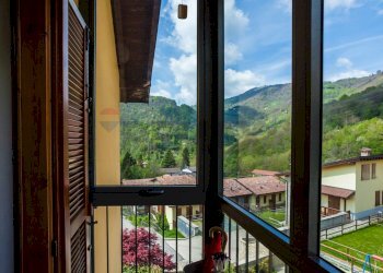 Balcone - Bilocale catabione
 
44, Gazzaniga - foto 10