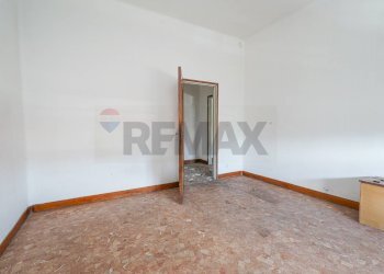 Stanza vuota - Casa indipendente Torre Boldone - foto 21