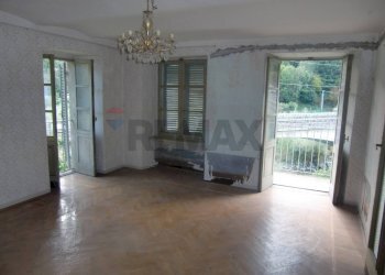 Stanza vuota - Casa semi indipendente Strada provinciale delle valli di lanzo
 
101, Pessinetto - foto 10