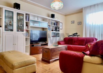 Soggiorno - Three-room apartment Osimo - photo 7