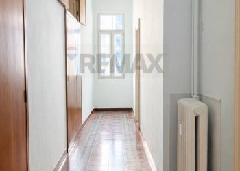 Hall / corridoio - Bilocale VIA LUIGI SETTEMBRINI
 
45, Milano - foto 4