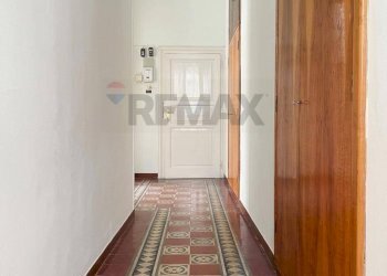 Hall / corridoio - Bilocale VIA LUIGI SETTEMBRINI
 
45, Milano - foto 5