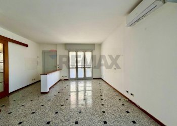 zona living piano 1 - Villa Torquato Tasso
17, Sesto San Giovanni - photo 3