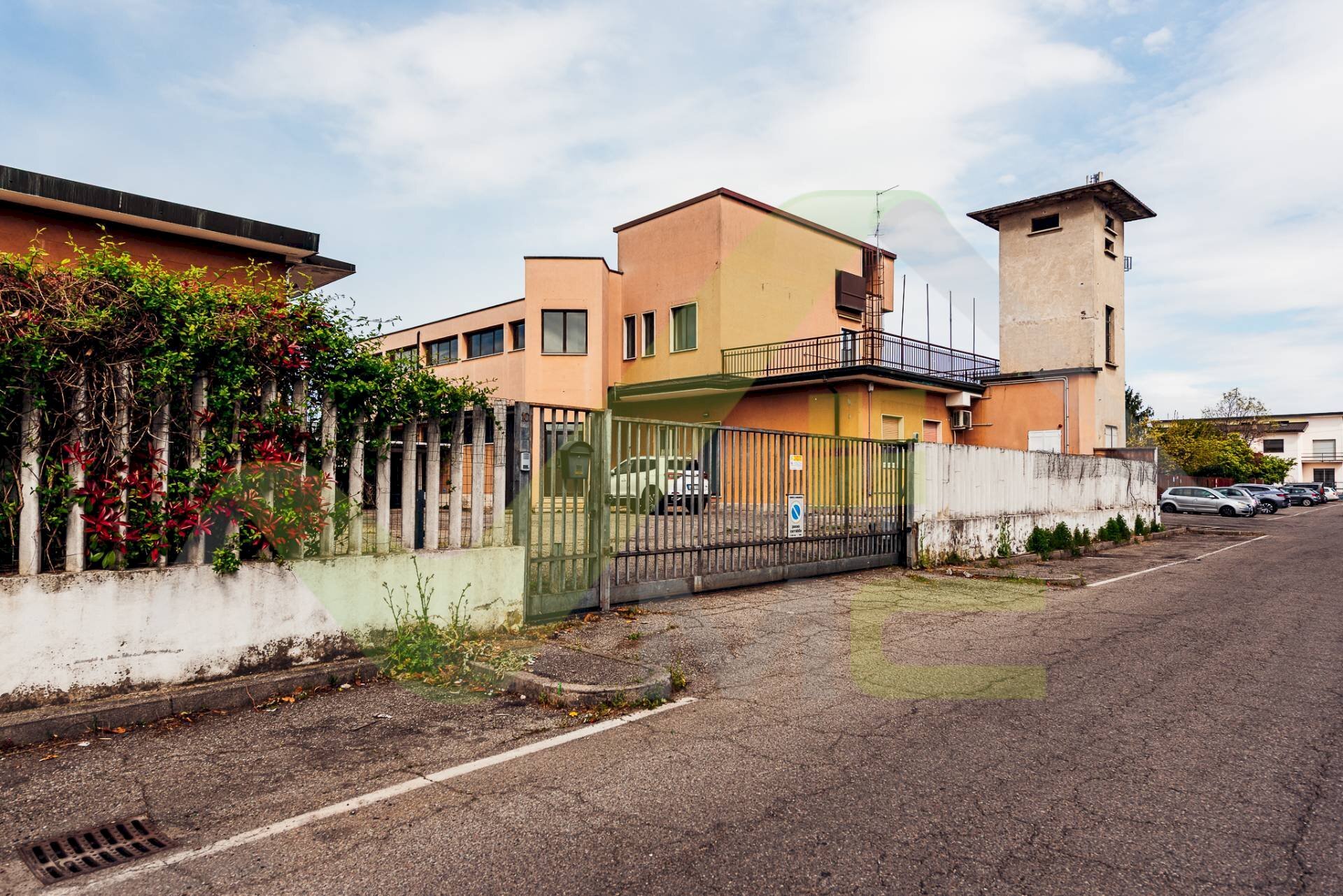 Foto 2 - Capannone VIA C. PORTA
 
8/10, Gorgonzola - foto 2