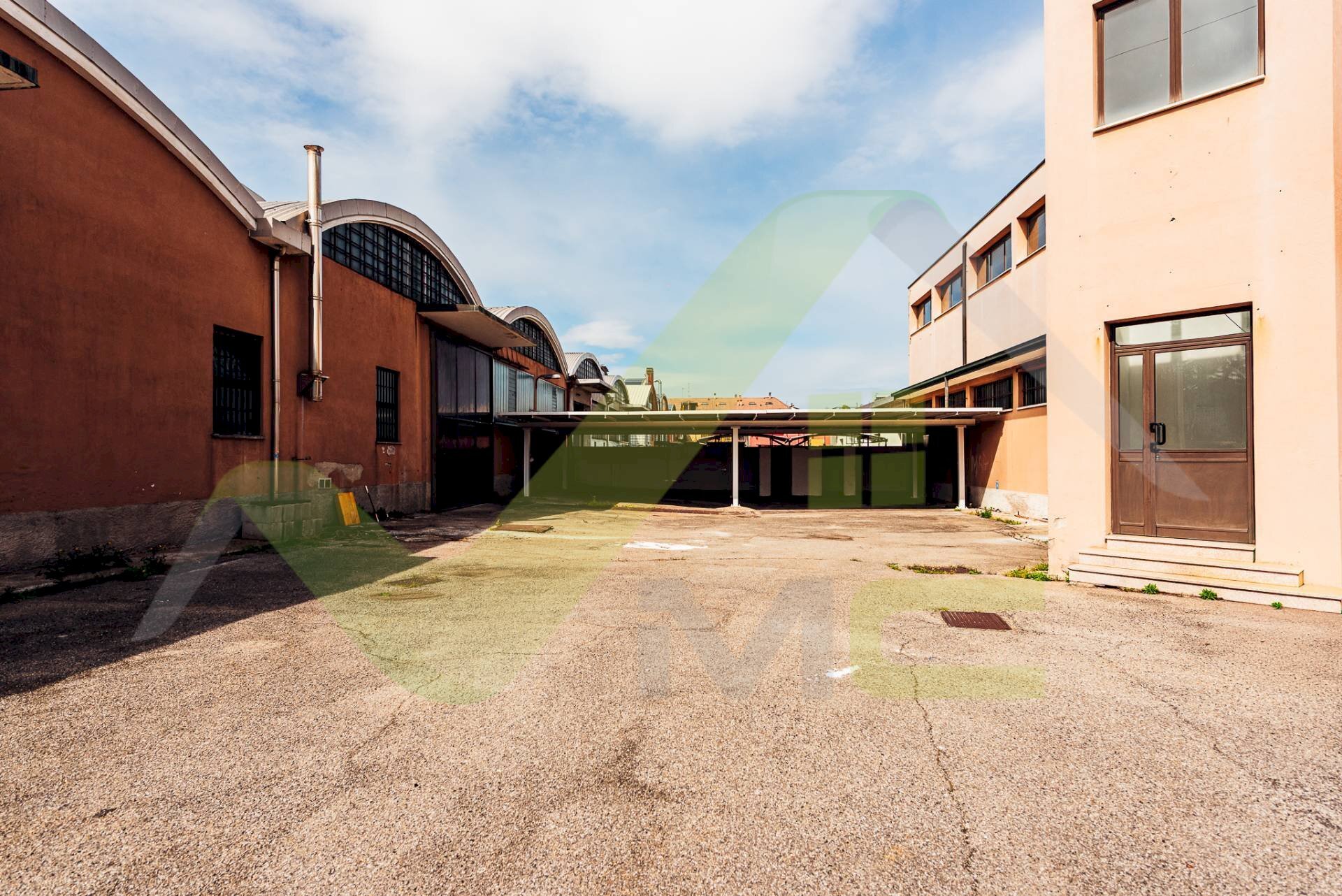 Foto 3 - Capannone VIA C. PORTA
 
8/10, Gorgonzola - foto 3