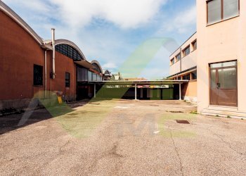 Foto 3 - Capannone VIA C. PORTA
 
8/10, Gorgonzola - foto 3