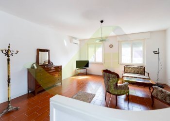 Foto 4 - Capannone VIA C. PORTA
 
8/10, Gorgonzola - foto 4