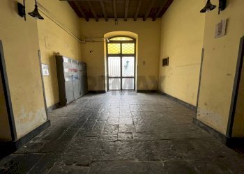 Stanza vuota - Bilocale Viale Margherita a Ponticelli
 
75, Napoli - foto 3