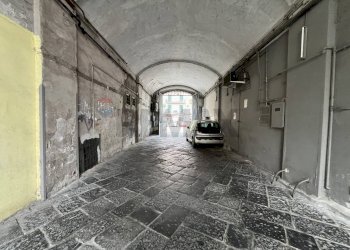Parcheggio - Bilocale Viale Margherita a Ponticelli
 
75, Napoli - foto 17