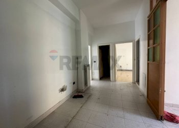 Hall / corridoio - Bilocale Via Bernardo Cavallino, Napoli - foto 1