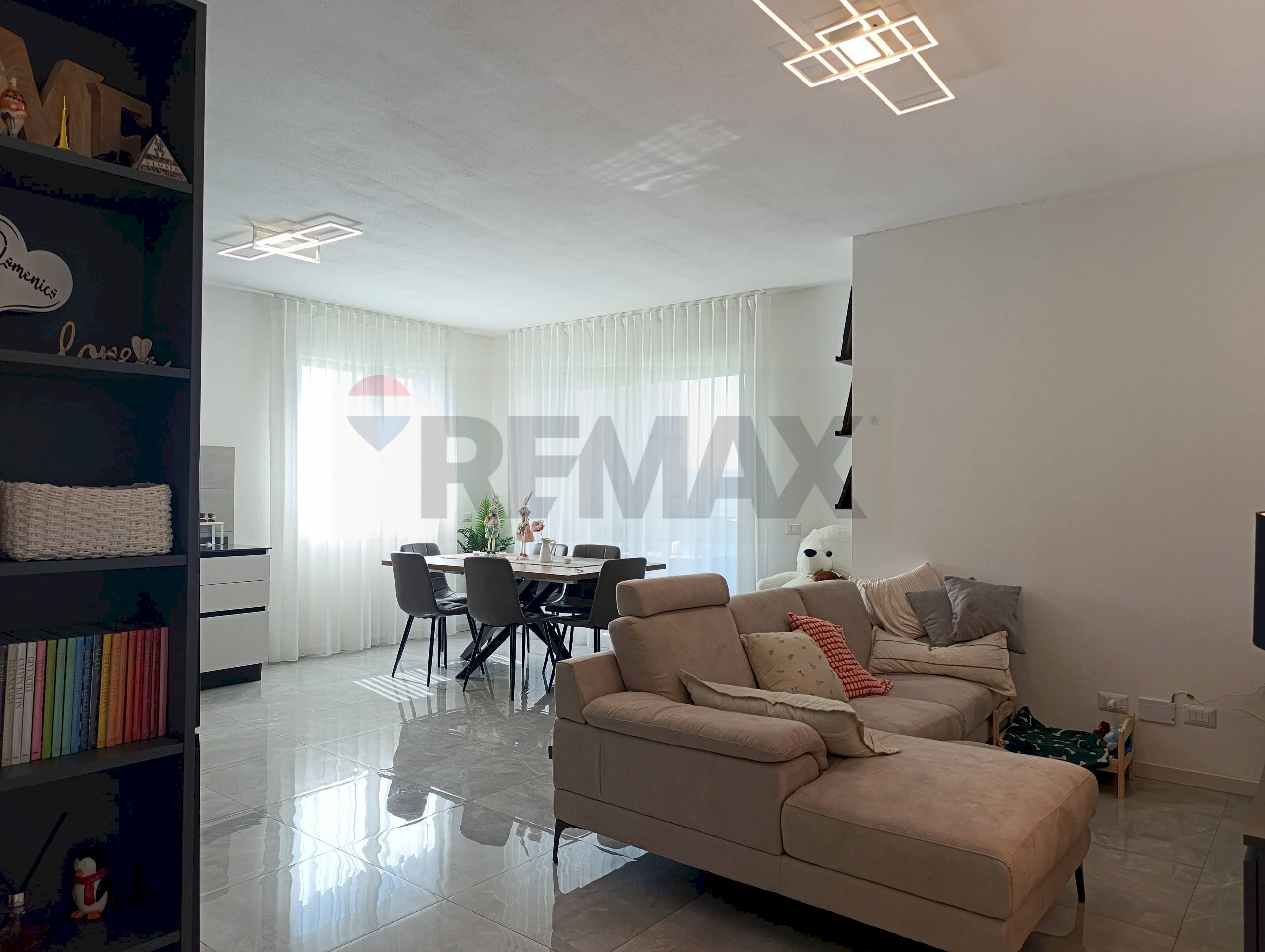 Sala da pranzo - Bilocale Via Cremonese
 
120, Parma - foto 2