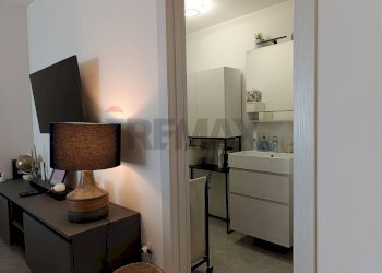 Bagno - Bilocale Via Cremonese
 
120, Parma - foto 16