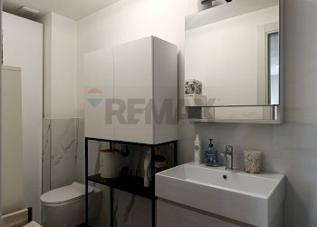 Bagno - Bilocale Via Cremonese
 
120, Parma - foto 17