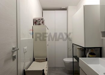 Bagno - Bilocale Via Cremonese
 
120, Parma - foto 18