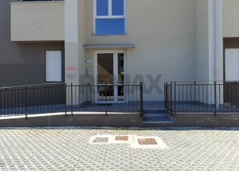 Casa all\'aperto - Bilocale Via Cremonese
 
120, Parma - foto 37