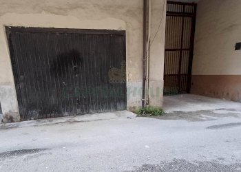 Foto 1 - Box P.zza Albamonte, Capua - foto 1