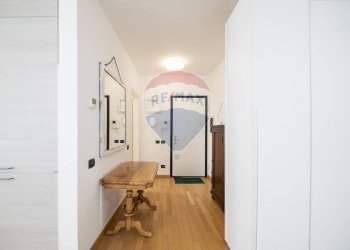 Hall / corridoio - Monolocale Cologno Monzese - foto 4