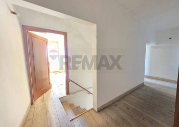 Hall / corridoio - Casa semi indipendente Via Cimitero
 
44, Valdobbiadene - foto 12