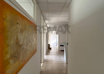 Hall / corridoio - Office Via Livatino
 
9, Reggio nell'Emilia - photo 4