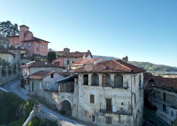 Casa semi indipendente Via Ammiraglio Reynaudi, Costigliole Saluzzo - foto 2