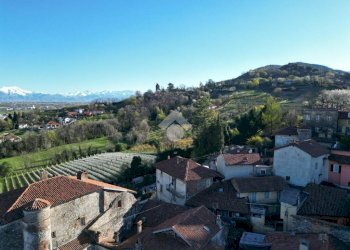 Casa semi indipendente Via Ammiraglio Reynaudi, Costigliole Saluzzo - foto 9