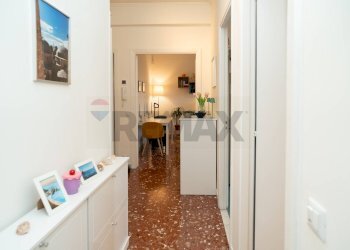 Hall / corridoio - Two-room apartment Via Della Stazione Di Ottavia
 
21, Roma - photo 10
