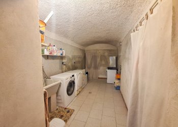 Lavanderia - Casa semi indipendente VIA INDIPENDENZA
 
14, Cairate - foto 19