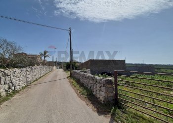 Edificio all\'aperto - Building land Via Massabielle, Ragusa - photo 7