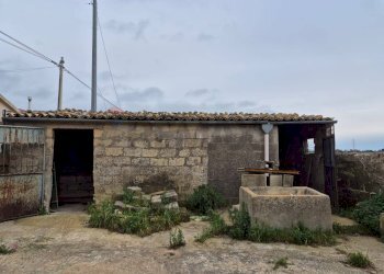 Casa all\'aperto - Building land Via Massabielle, Ragusa - photo 10