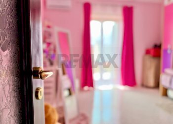 Dettagli - Quadrilocale VIA F.RUSSO
 
12, Calvizzano - foto 9