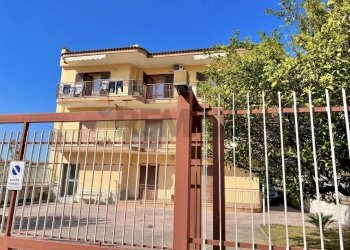 Casa all\'aperto - Quadrilocale VIA F.RUSSO
 
12, Calvizzano - foto 40