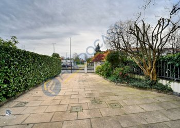 Foto 46 - Villa via massarenti
 
41, Paderno Dugnano - foto 42