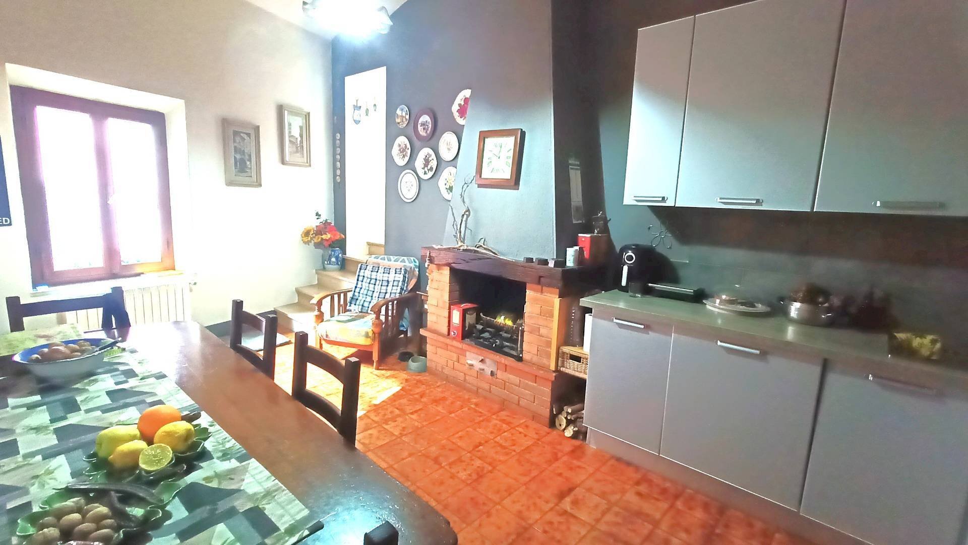 Foto 1 - Appartamento via montegrappa
 
3, Crespina Lorenzana - foto 1