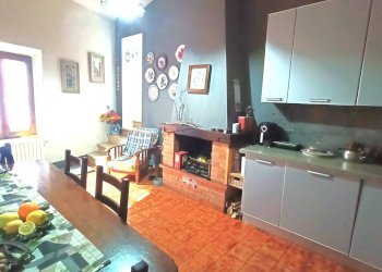 Foto 1 - Appartamento via montegrappa
 
3, Crespina Lorenzana - foto 1