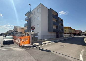 Foto 1 - Quadrilocale piazza giuseppe gambino
 
1, Preganziol - foto 1