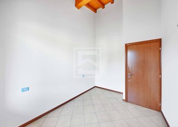 Foto 3 - Trilocale LUNGOLAGO ZANARDELLI
 
70, Toscolano-Maderno - foto 3