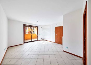 Foto 7 - Trilocale LUNGOLAGO ZANARDELLI
 
70, Toscolano-Maderno - foto 7