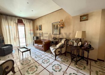 Soggiorno - Apartment Napoli - photo 4