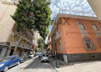 Edificio all\'aperto - Appartamento Via Giuseppe Bonito
 
32, Napoli - foto 1