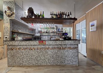 Cucina - Locale Commerciale Via Bescapè
 
30, Borgomanero - foto 3