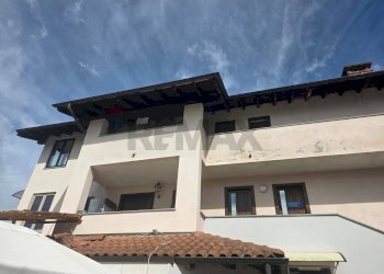 Edificio all\'aperto - Locale Commerciale Via Bescapè
 
30, Borgomanero - foto 24