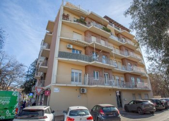 Foto 2 - Trilocale Via Monte Bolza
 
1, Pescara - foto 2