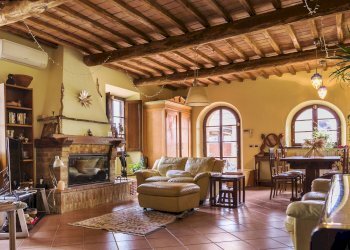 Foto 4 - Villa a Schiera strada del padule
 
204, Sovicille - foto 4